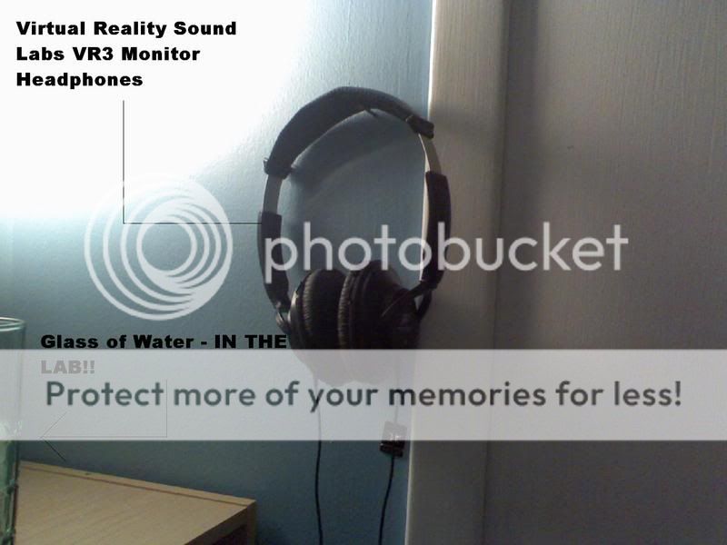 HeadphonesII.jpg